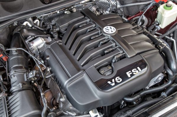 ARE/BES PETROL 2.8 V6