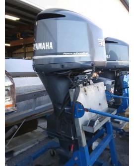 USED 2014 YAMAHA MARINE F300 4.2L OFFSHORE OUTBOARD MOTOR